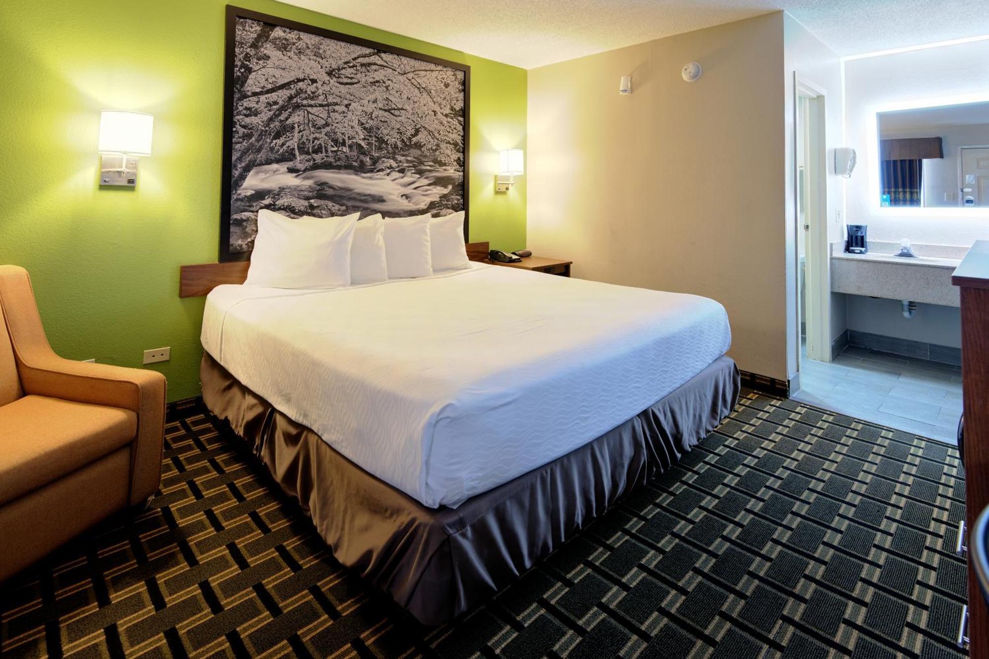 Super 8 By Wyndham Knoxville West/Farragut Zewnętrze zdjęcie
